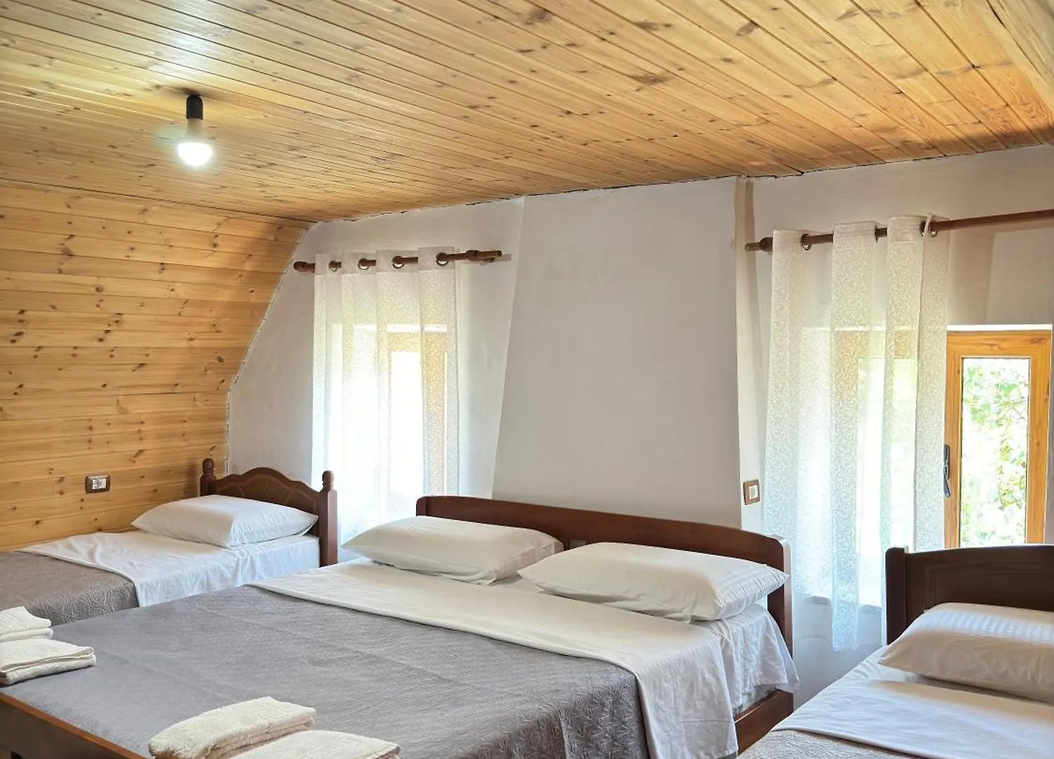 Gasthof Hotel Bujtina Shkambi Theth