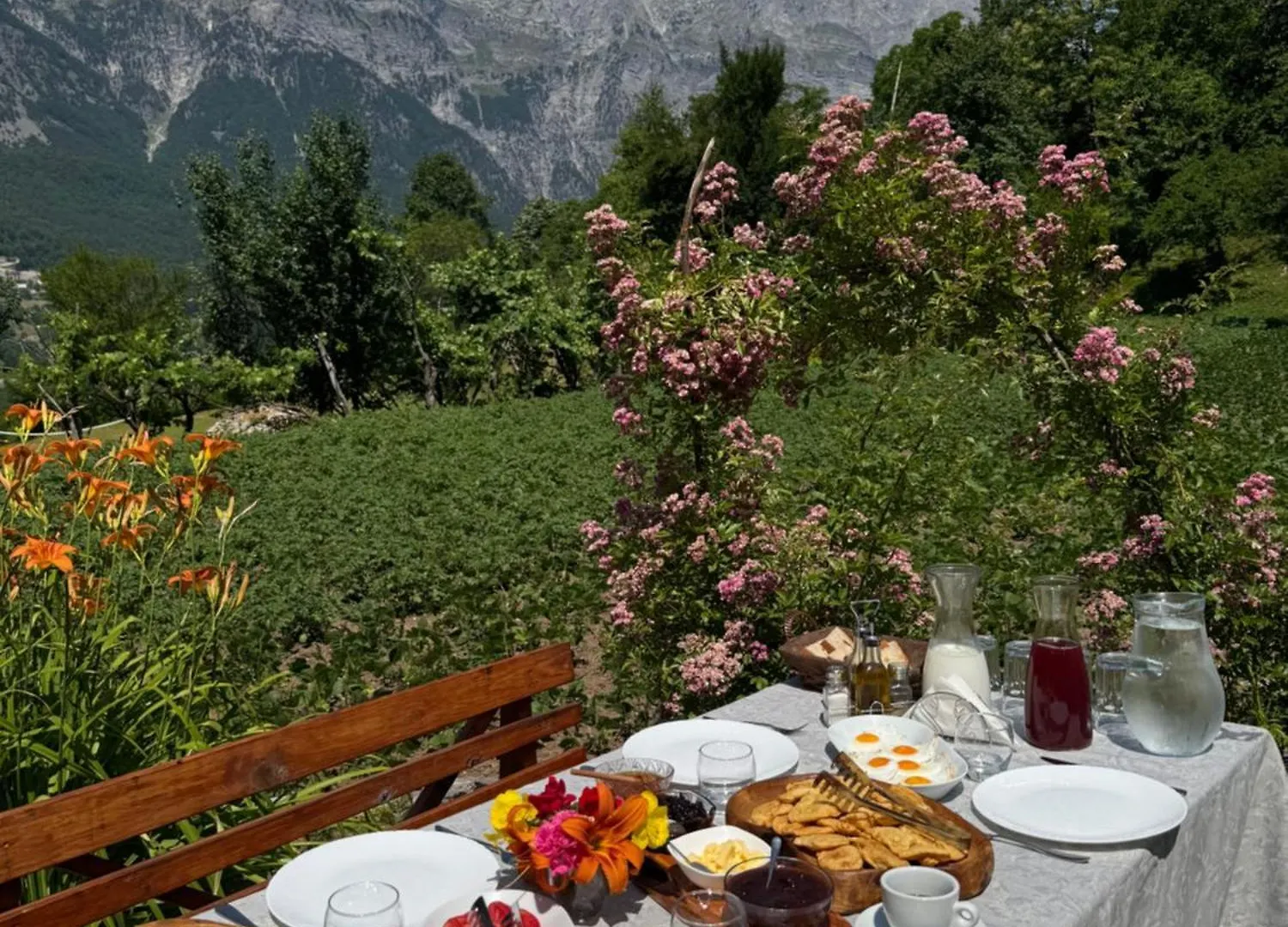 Hotel Bujtina Shkambi Theth