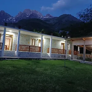 Buni Shqipes Сasa de vacaciones